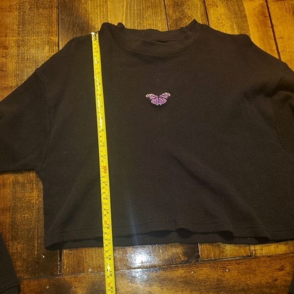 Black Long Sleeve Waffle Knit Crop Top with Purple Butterfly Medium - Picture 5 of 8